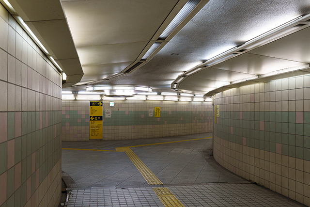 東京メトロ有楽町線麹町駅からの道順案内